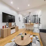 Appartement Lumineux Vaugirard A Paris 15 - 4P